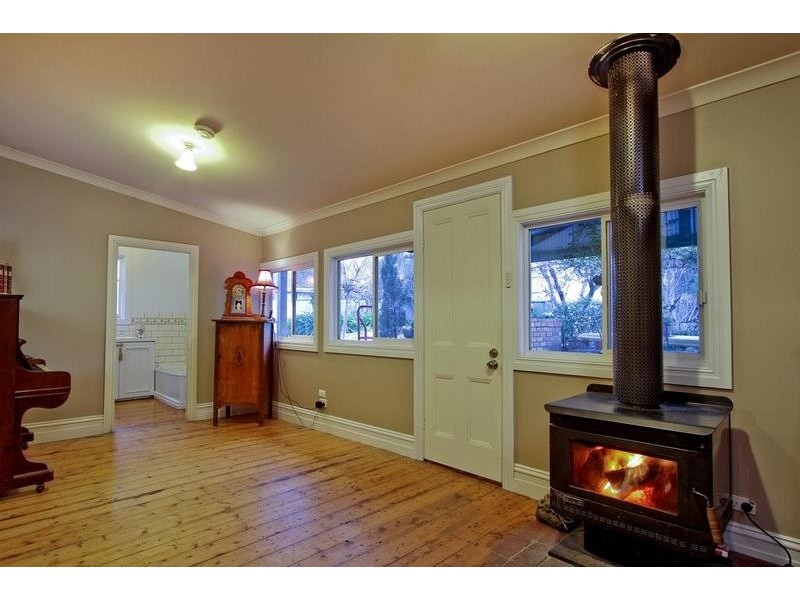 110 St Killian Street, White Hills VIC 3550