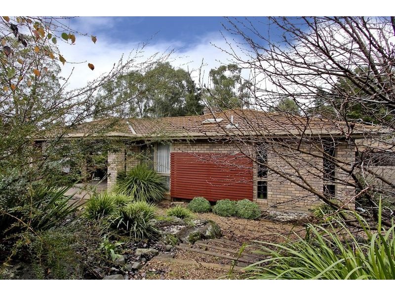 40 Bolton Drive, Kennington VIC 3550