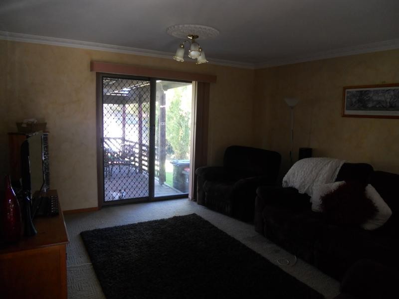 35 Magellan Crescent, Kangaroo Flat VIC 3555