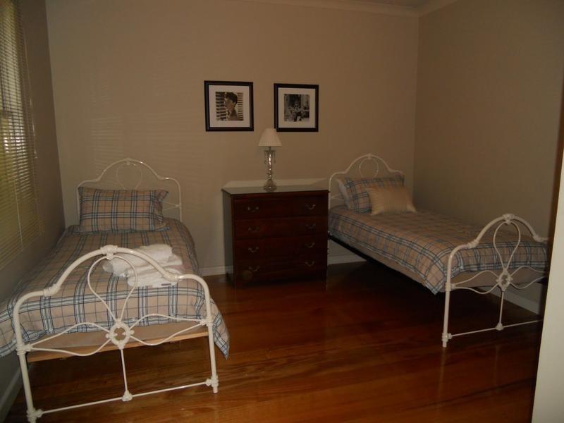3 Mary Street, Quarry Hill VIC 3550