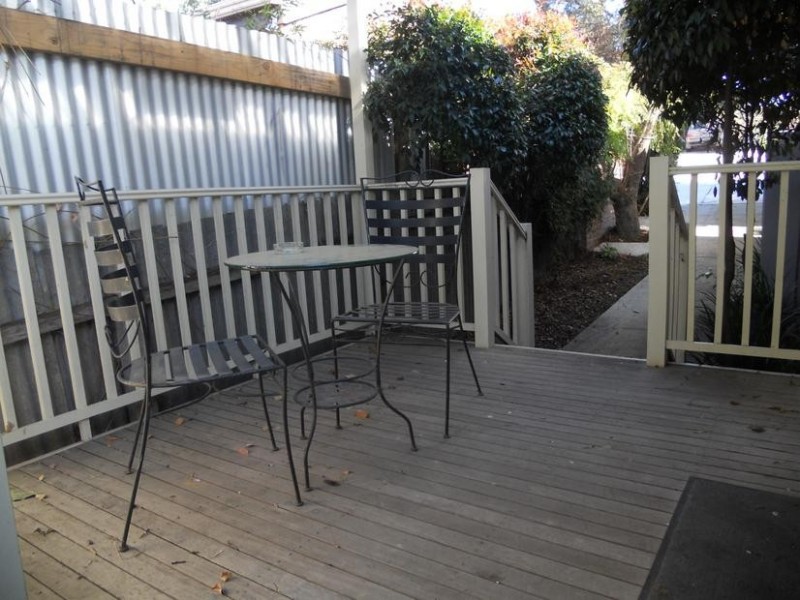 3 Mary Street, Quarry Hill VIC 3550