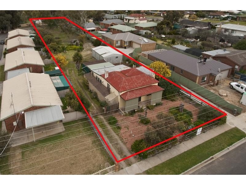 42 Nelson Street, California Gully VIC 3556