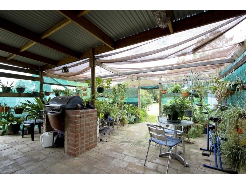 42 Nelson Street, California Gully VIC 3556