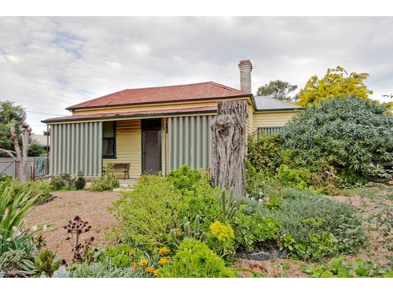 42 Nelson Street, California Gully VIC 3556