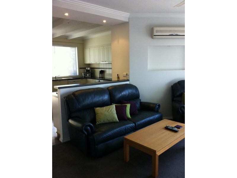 197 Mackenzie Street West, Kangaroo Flat VIC 3555