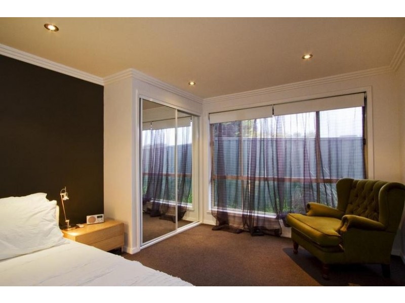 11 Shelley Street, Spring Gully VIC 3550