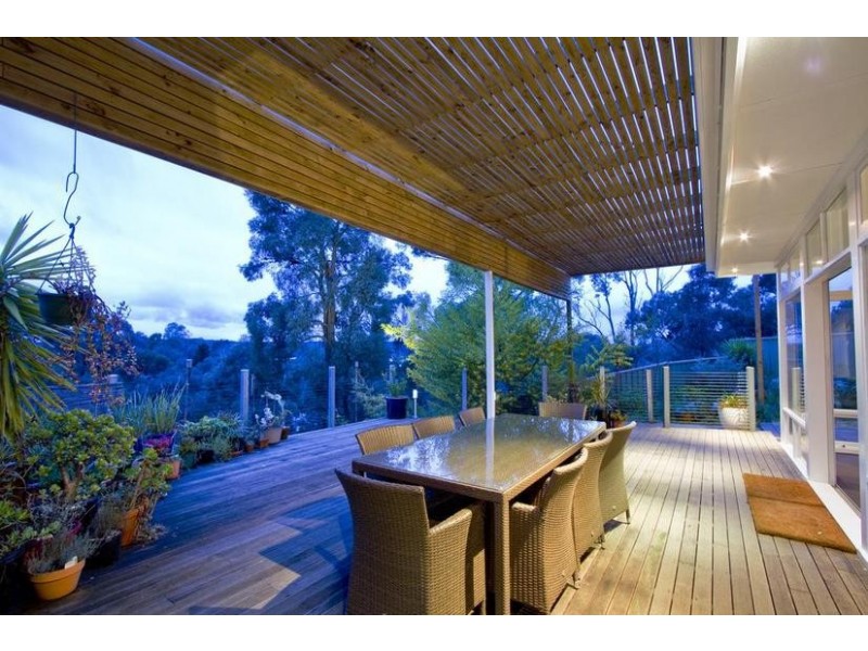 11 Shelley Street, Spring Gully VIC 3550