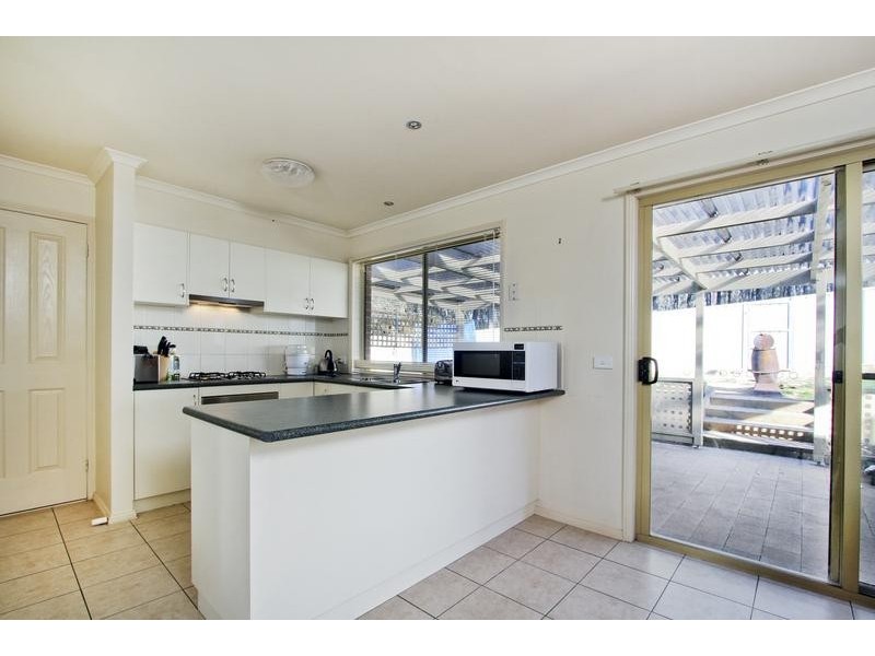 3A Grevillea Avenue, Kangaroo Flat VIC 3555