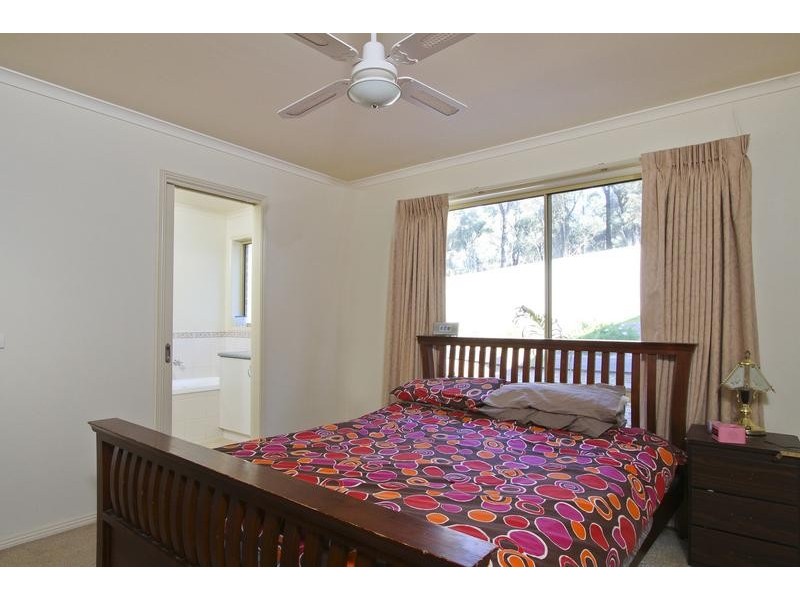 3A Grevillea Avenue, Kangaroo Flat VIC 3555