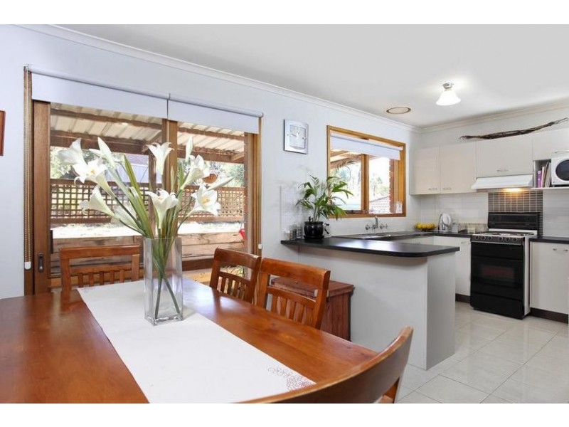 28 Aspinall Street, Golden Square VIC 3555