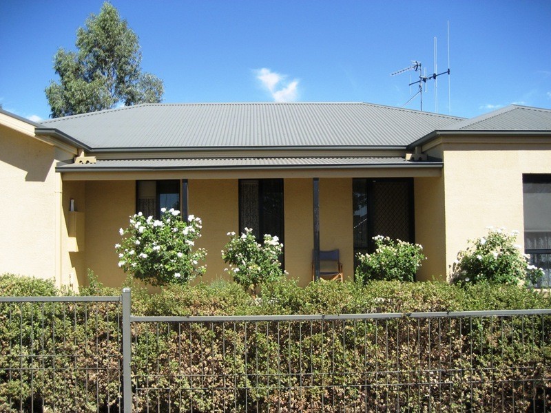 16B Drechsler Street, Flora Hill VIC 3550