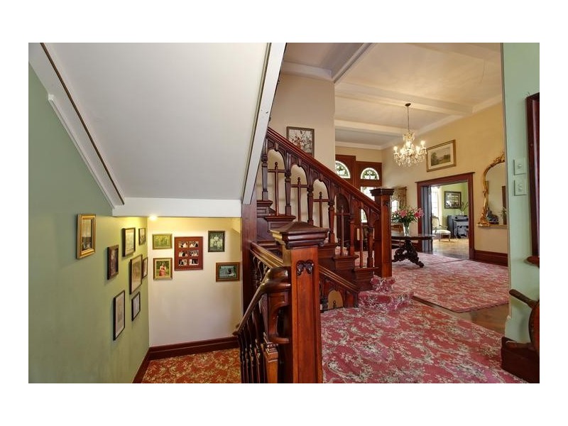 60 Barkly Terrace, Bendigo VIC 3550