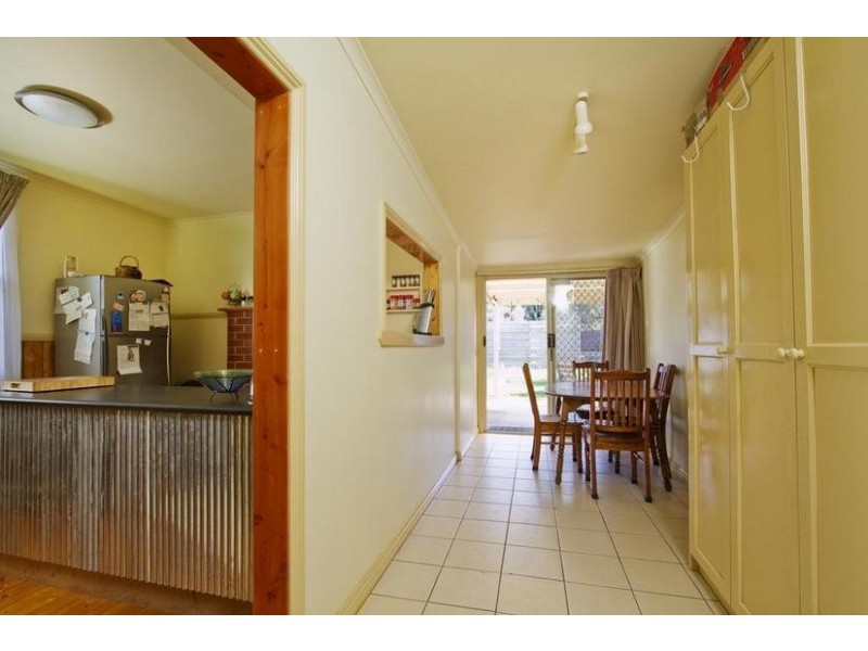 57 Jackson Street, Long Gully VIC 3550