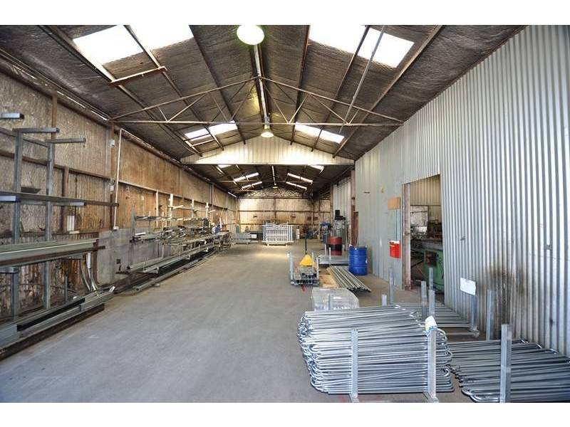 6 – 10 Sullivan Street, Golden Square VIC 3555