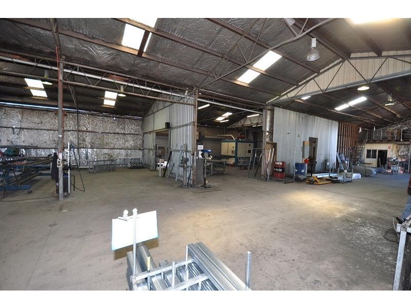 6 – 10 Sullivan Street, Golden Square VIC 3555