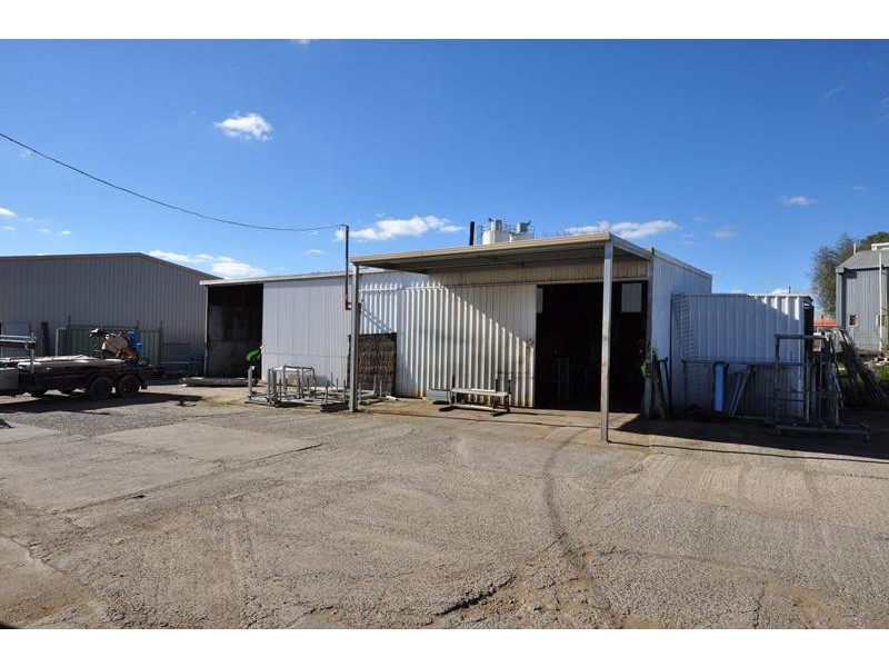 6 – 10 Sullivan Street, Golden Square VIC 3555