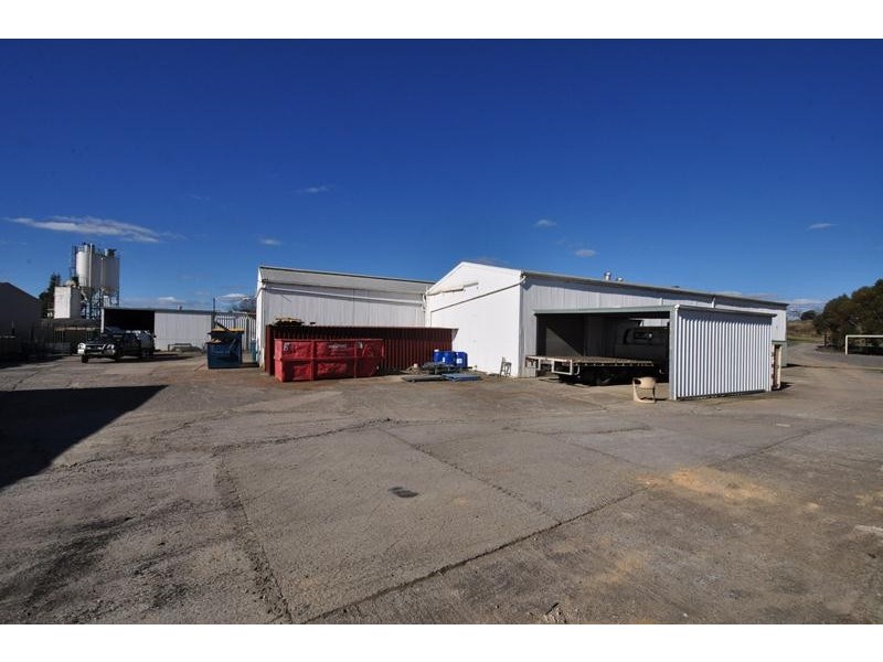 6 – 10 Sullivan Street, Golden Square VIC 3555