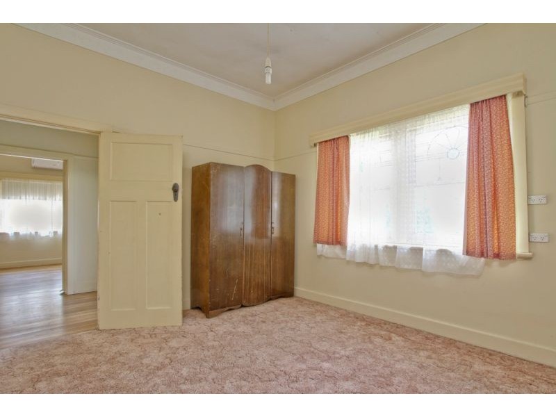 1/57 Weeroona Avenue, Bendigo VIC 3550