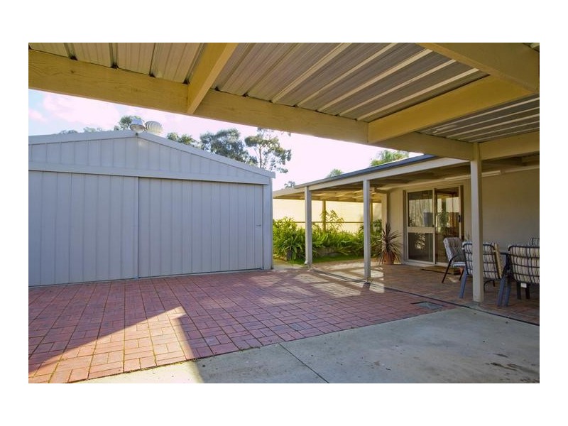 13 Bedford Court, Golden Square VIC 3555