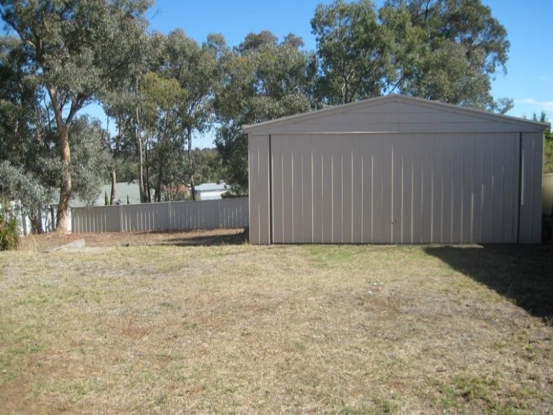 18 Sherwood Drive, Flora Hill VIC 3550