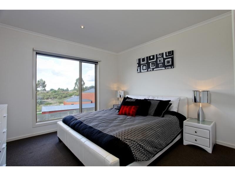 35 Wilmot Street, Golden Square VIC 3555