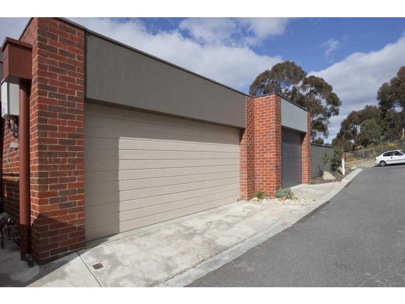 35 Wilmot Street, Golden Square VIC 3555
