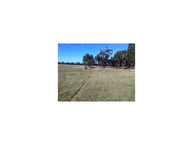Lot 8,  Logan Road, Bealiba VIC 3475
