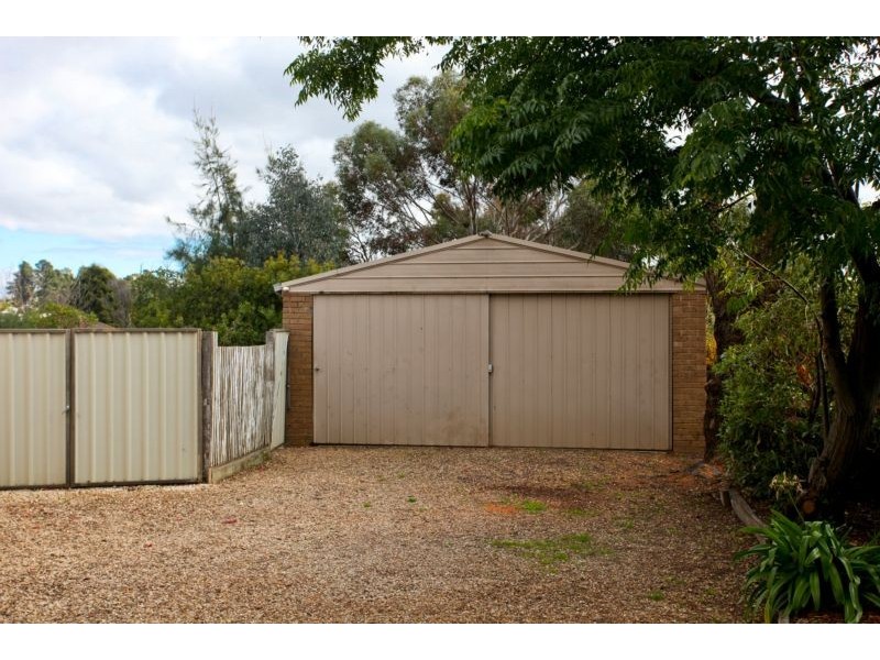 8 Dowding Street, Bendigo VIC 3550