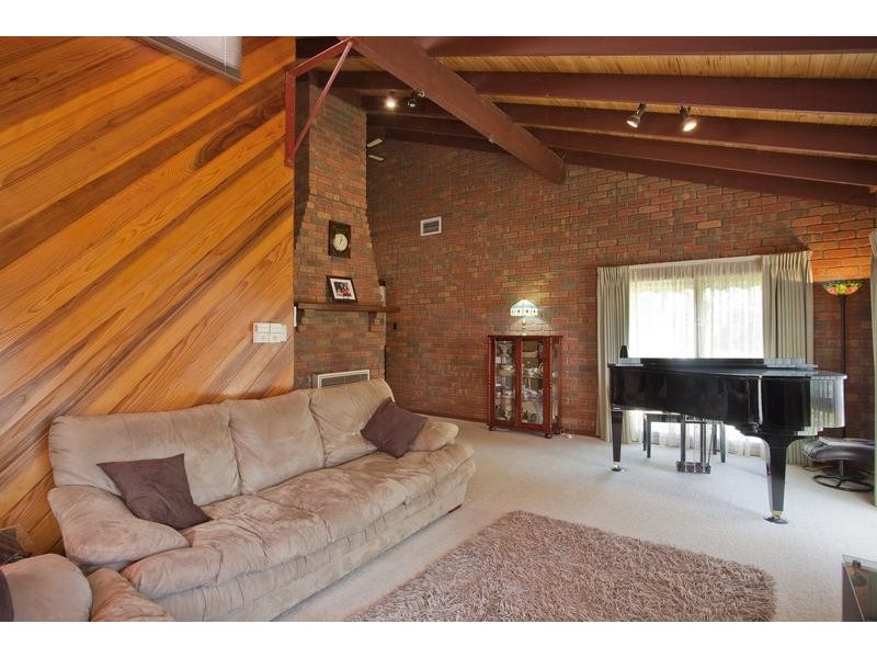 79 Strickland Street, Epsom VIC 3551