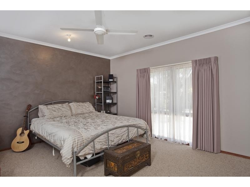 79 Strickland Street, Epsom VIC 3551