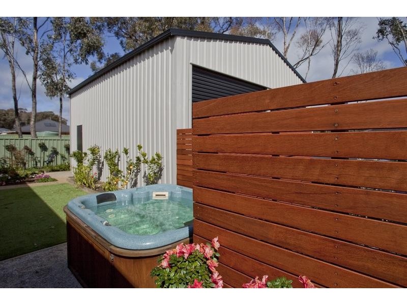 18 Lower Beckhams Road, Maiden Gully VIC 3551