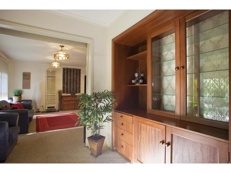 213 Neale Street, Flora Hill VIC 3550