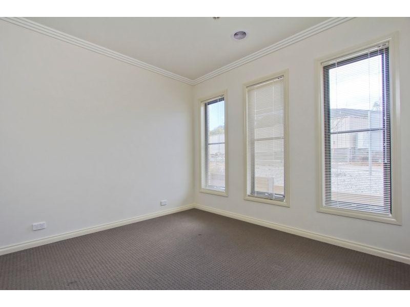 5c Justine Court, Spring Gully VIC 3550