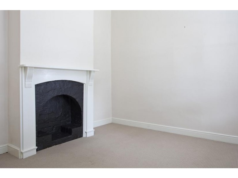 27 Condon Street, Kennington VIC 3550