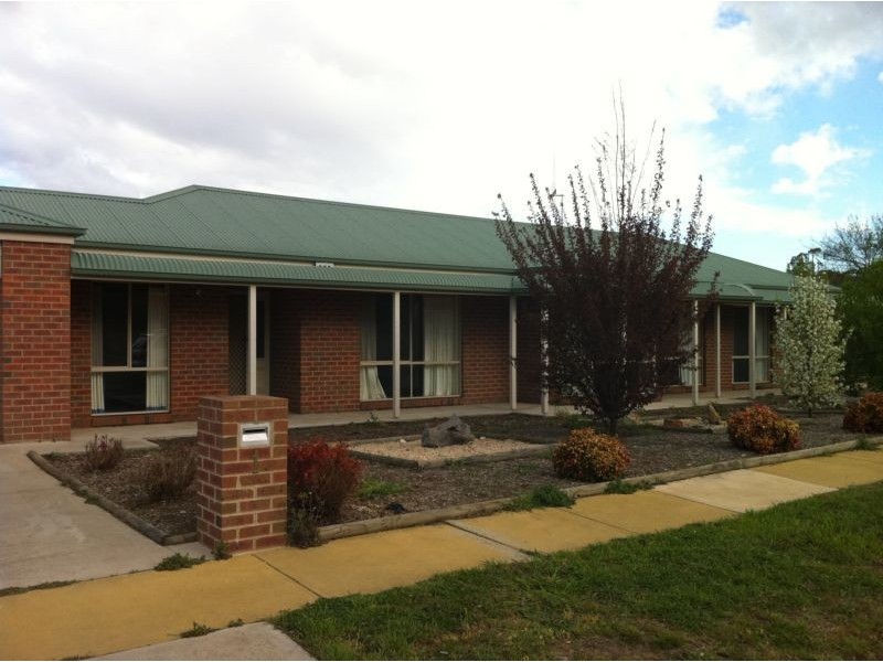 1 West Hampton Place, Strathfieldsaye VIC 3551