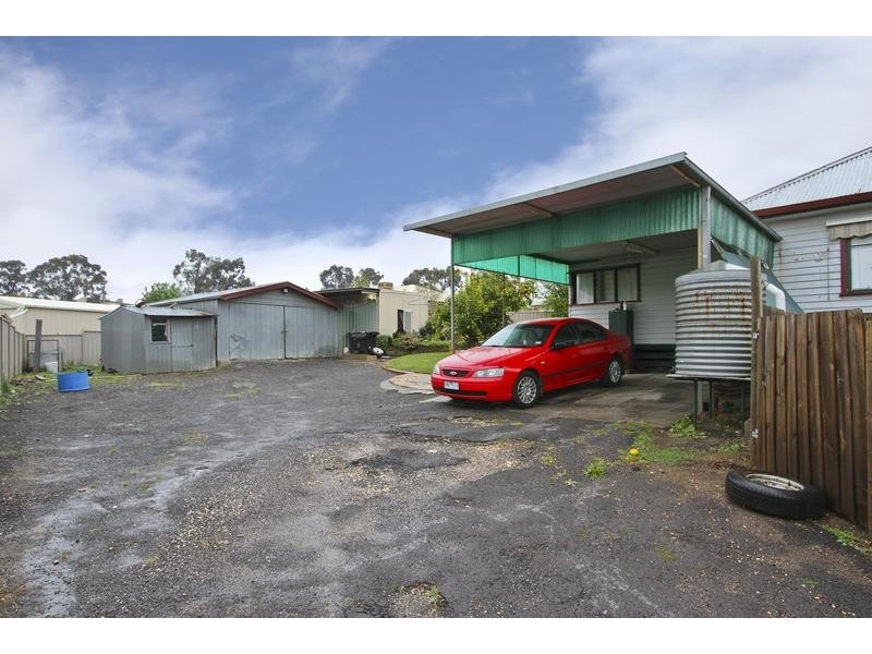 54 Day Street, Bendigo VIC 3550
