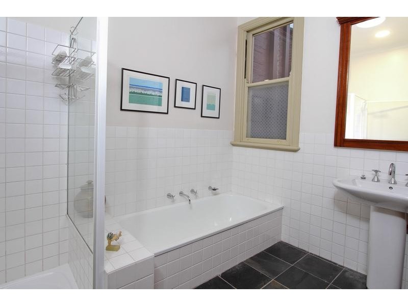 16 Rowan Street, Bendigo VIC 3550