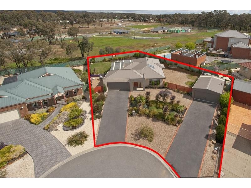 4 Anne Court, Golden Square VIC 3555