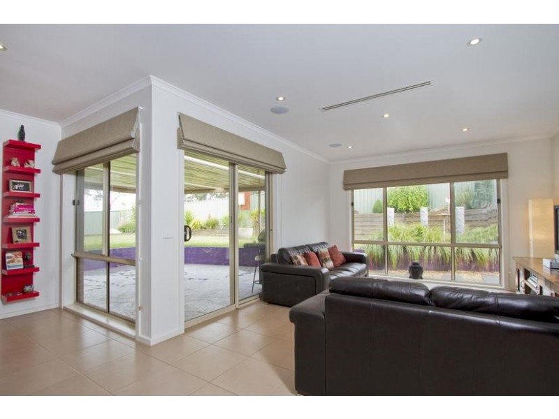 4 Anne Court, Golden Square VIC 3555