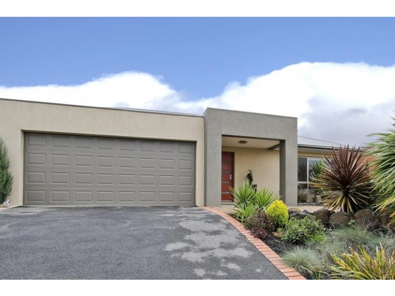 4 Anne Court, Golden Square VIC 3555