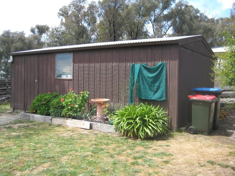 60 Browning Street, Kangaroo Flat VIC 3555
