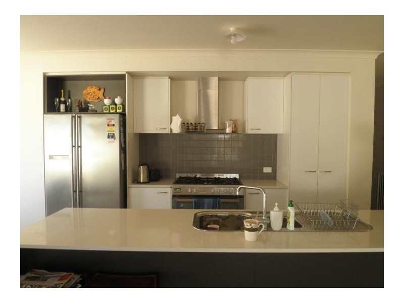 26 McConnichie Court, Epsom VIC 3551