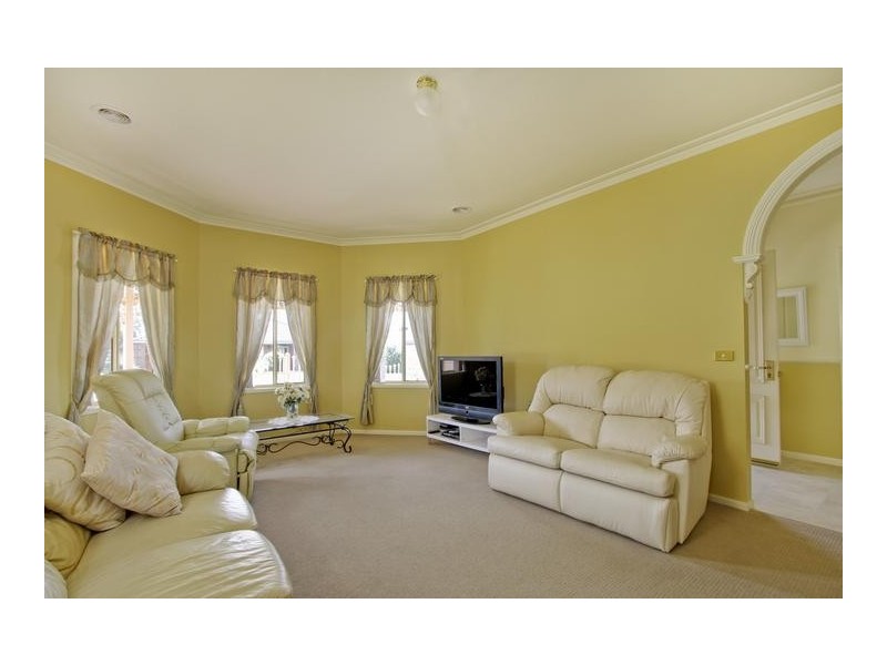 50 Bassett Drive, Strathfieldsaye VIC 3551