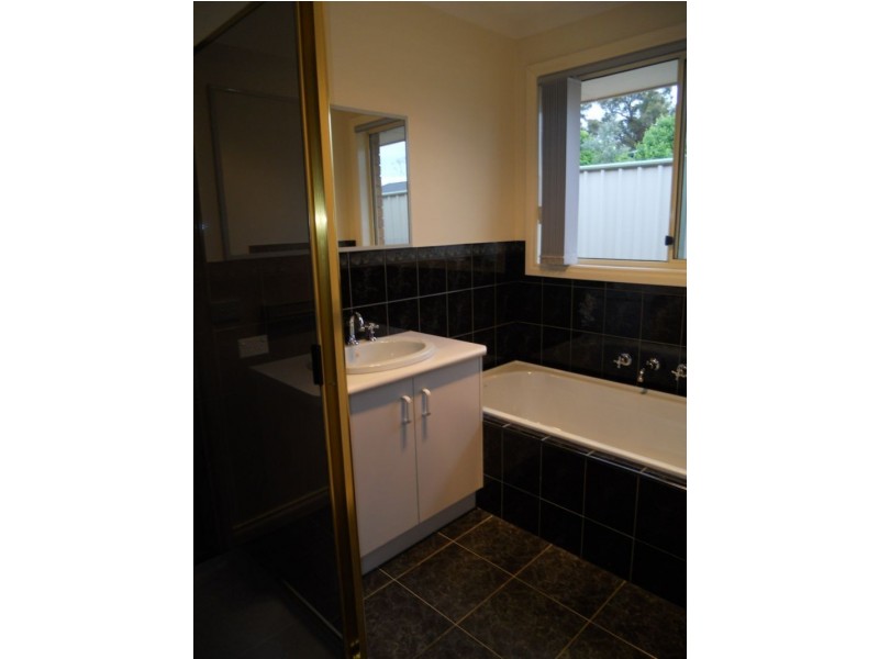 14 Druid Street, Golden Square VIC 3555