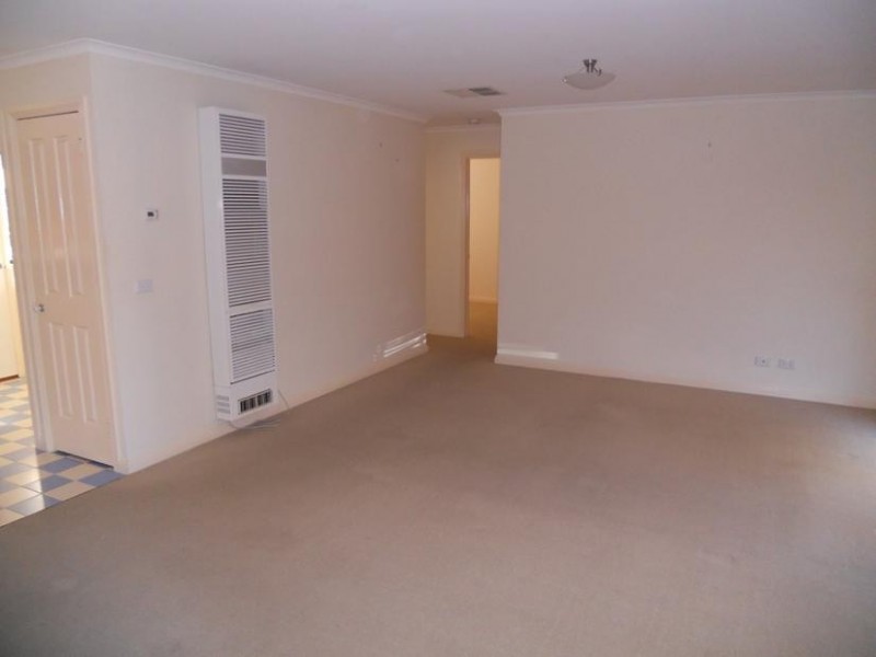 110b/4 Chum Street, Flora Hill VIC 3550