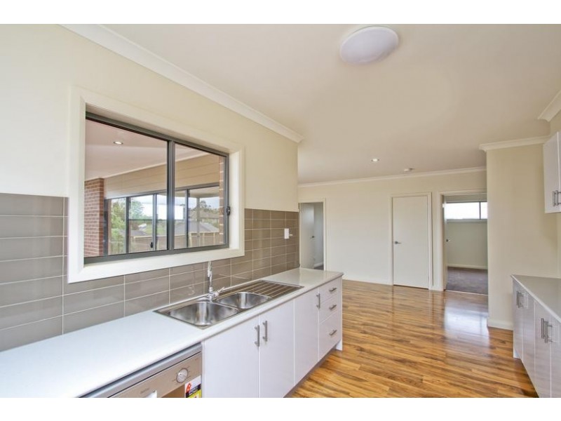 4 Illingworth Street, Golden Square VIC 3555