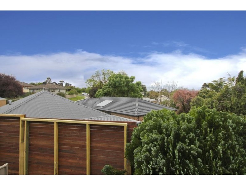 4 Illingworth Street, Golden Square VIC 3555