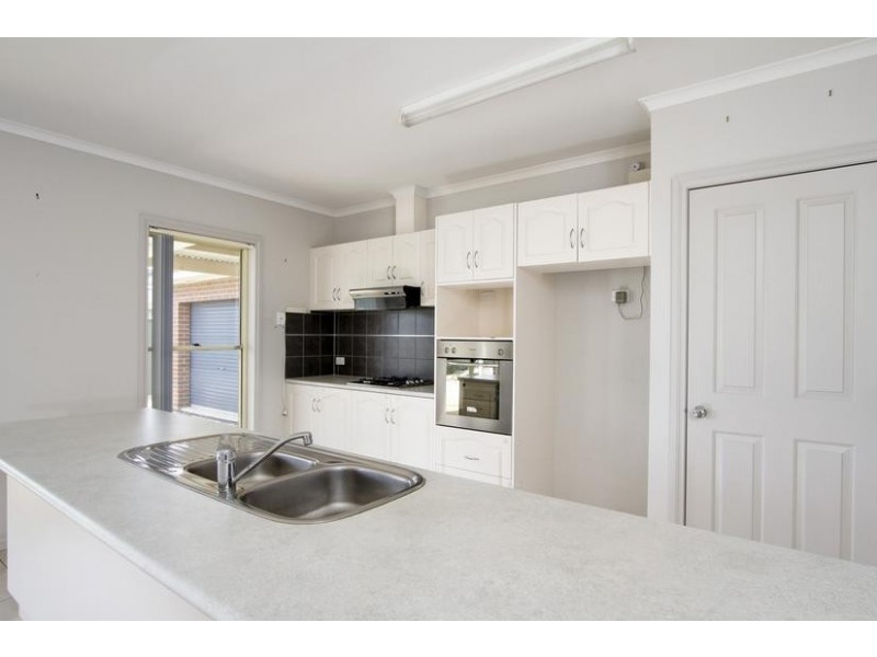 36 Candlewood Drive, Strathfieldsaye VIC 3551
