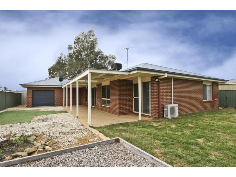36 Candlewood Drive, Strathfieldsaye VIC 3551