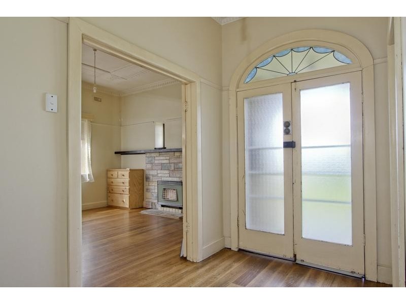 1/57 Weeroona Avenue, Bendigo VIC 3550